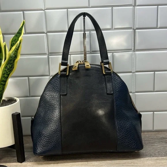 Marc Jacob’s Sutton Dome Leather Satchel - Picture 2 of 9